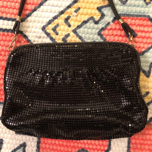 Handbag - Picture 2 of 3